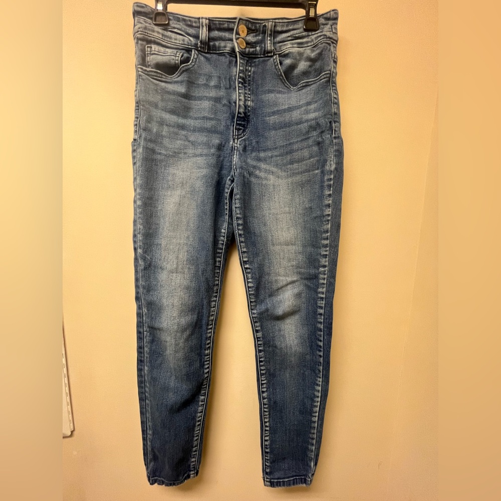 Kancan jeans